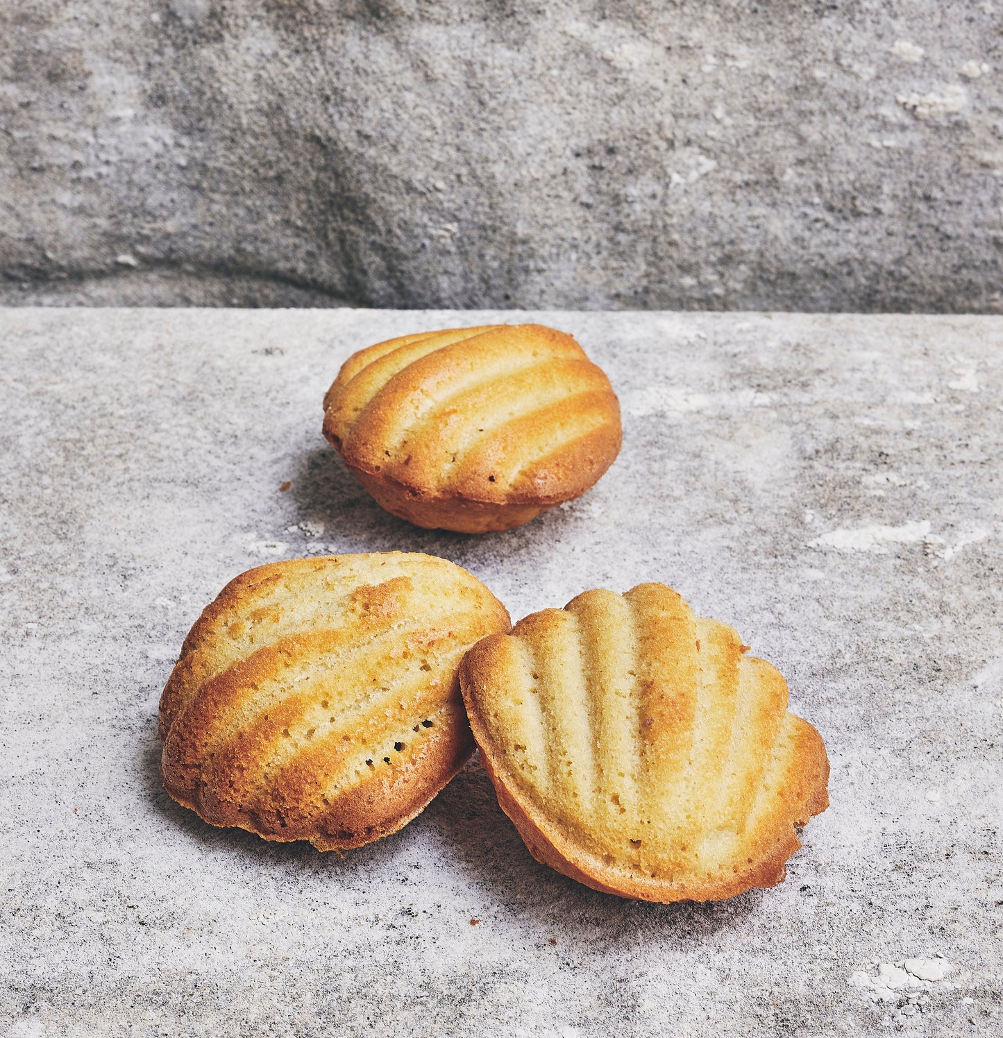 Coquillage garni confiture de framboises